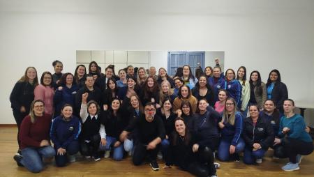Educadores participação de formação e capacitação