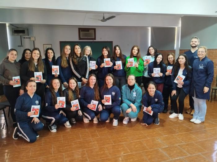 Programa Saúde na Escola aborda sexualidade com alunos da Escola Plácido Programa Saúde na Escola aborda sexualidade com alunos da Escola Plácido