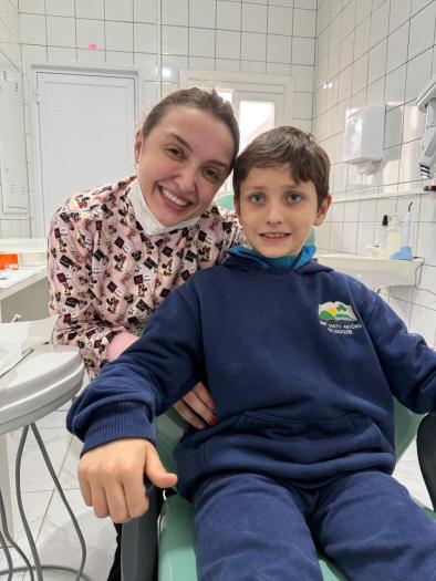 Alunos da rede municipal de ensino de Relvado contam com atendimento odontológico dentro da escola